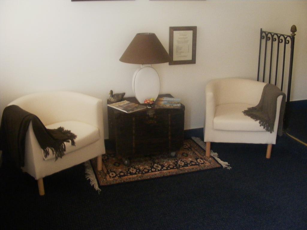Hotel-Restaurant Cote Rivage バッドフォル・シュル・ドルドーニュ 部屋 写真